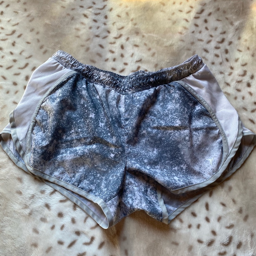 Old Navy Active running shorts